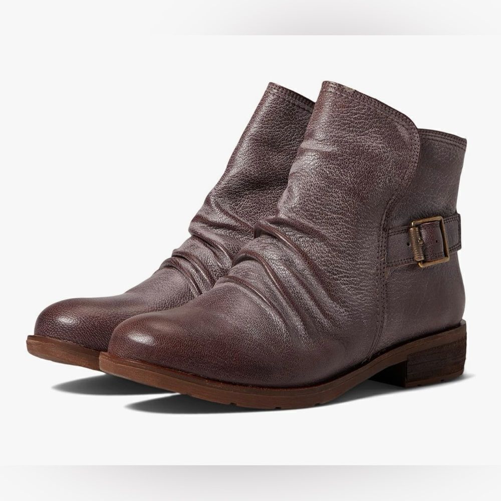Sofft Brookdale Women's Leather Ankle Boots Moto-Chic Slouchy Side Zipper Size 9